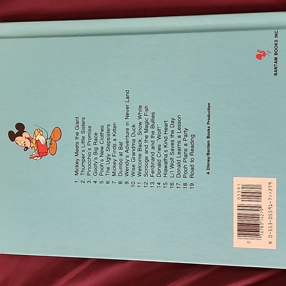 Walt Disney Fun-to-Read Library Book - Picture 2 of 7